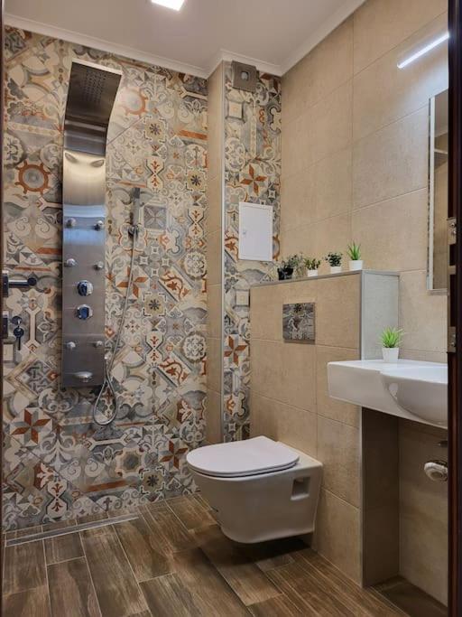 Stylish Apartment Near City Center Пловдив Экстерьер фото
