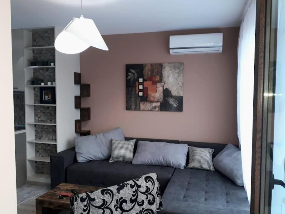 Stylish Apartment Near City Center Пловдив Экстерьер фото